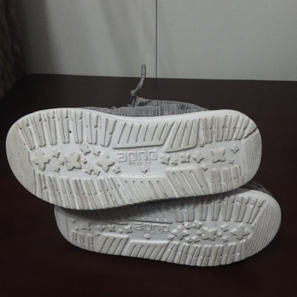 Hey Dude Wally Toddler K10 Gray Casual Slip-On Shoes - Picture 4 of 6